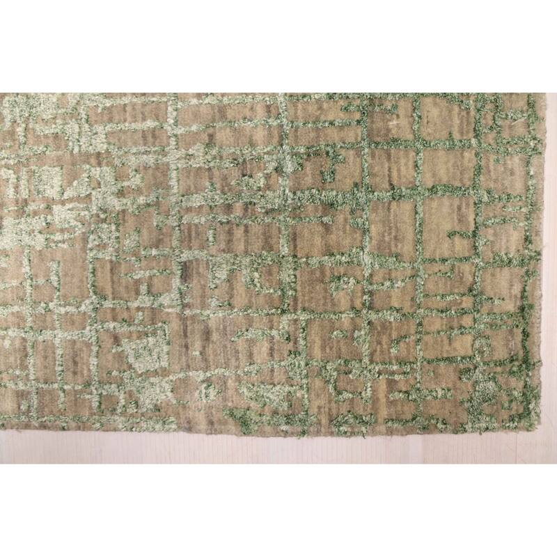 ECARPETGALLERY Hand-knotted Legacy Light Green Silk, Wool Rug - 2'6 x 12'2