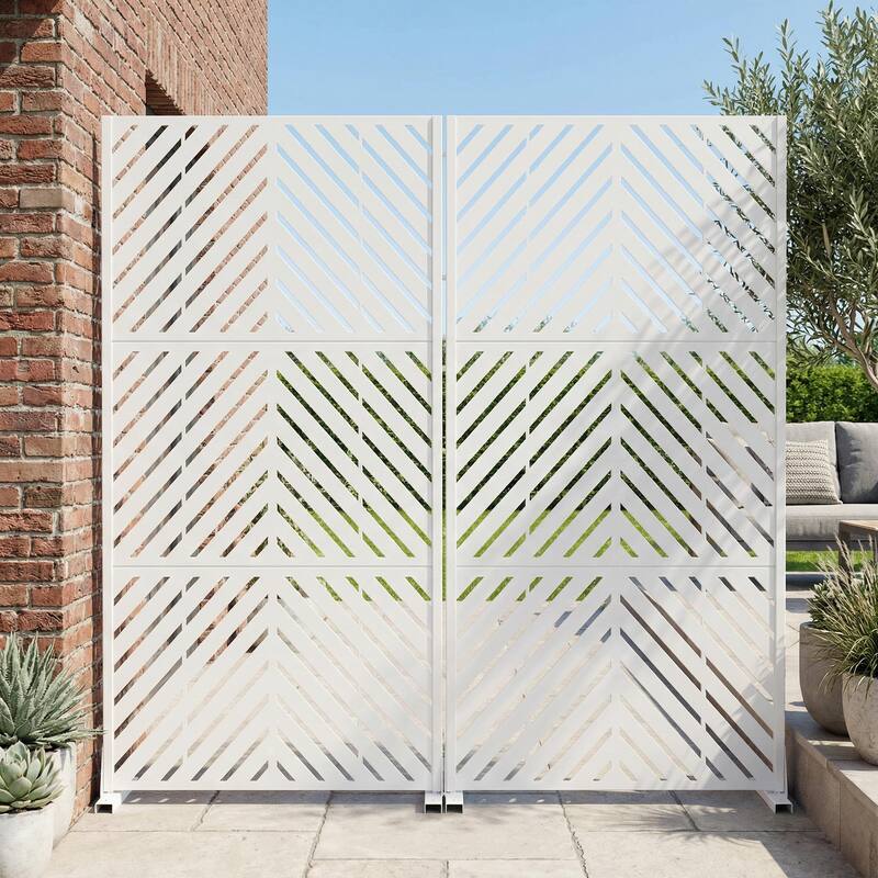 Outdoor Privacy Screen with Stand for Patio Garden Metal Fence Set of 2