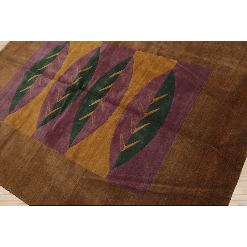 Hand Knotted Michaelian & Kohlberg Lavander Tibetan Wool Area Rug - 5' 2'' x 7'