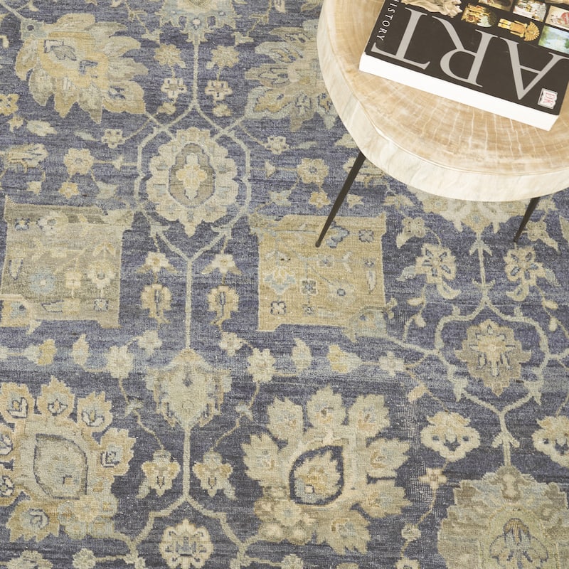 EXQUISITE RUGS Heirloom Hand-knotted New Zealand Wool Blue Area Rug.