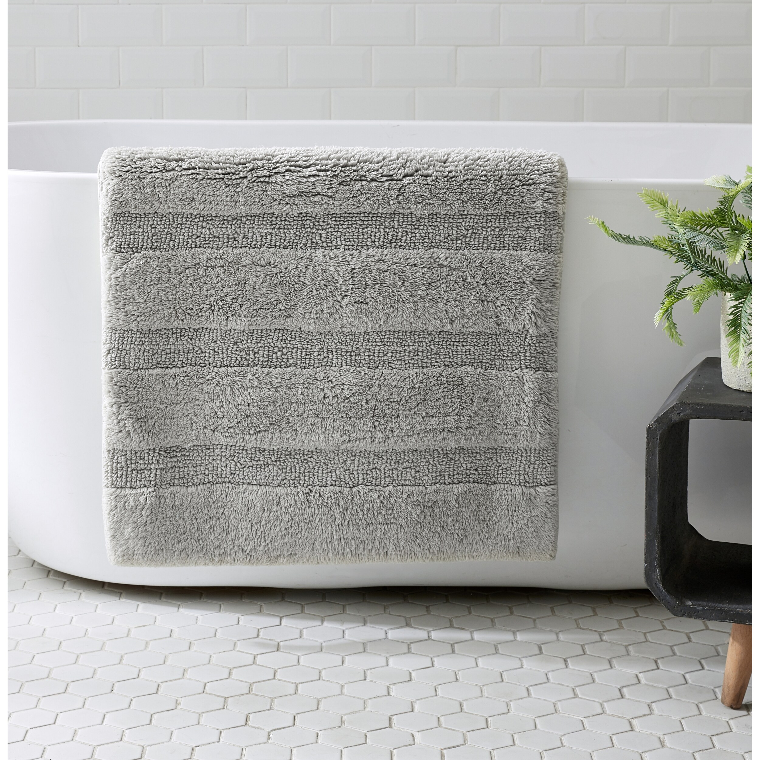 ED Ellen DeGeneres Manchester Solid Cotton Bath Runner Rug On
