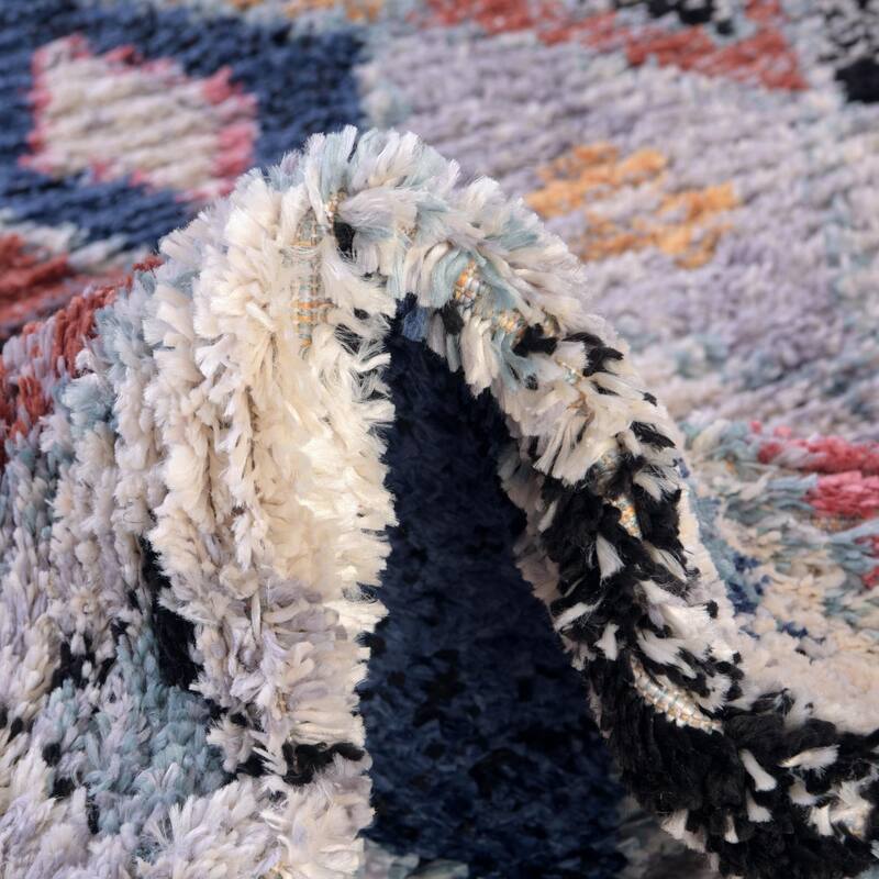 Contemporary Zaire Collection Area Rug