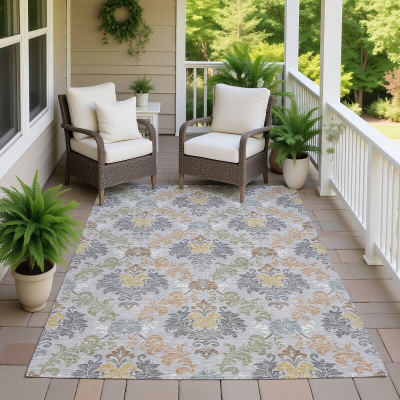 Machine Washable Indoor/ Outdoor Damask Patna Chantille Rug