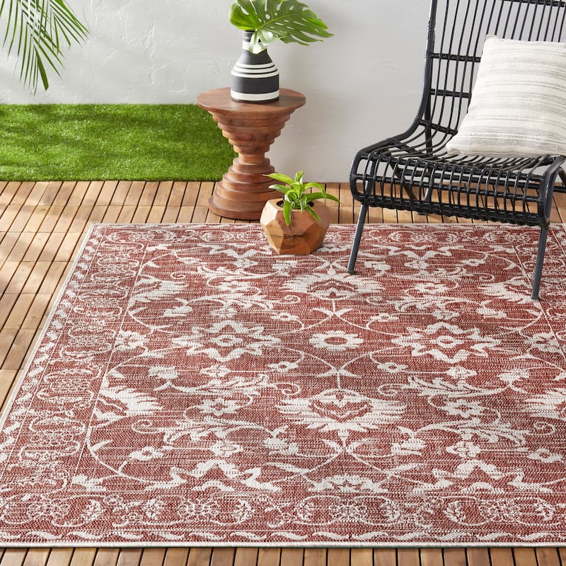 Nicole Miller New York Patio Country Ayala Floral Indoor/ Outdoor Rug
