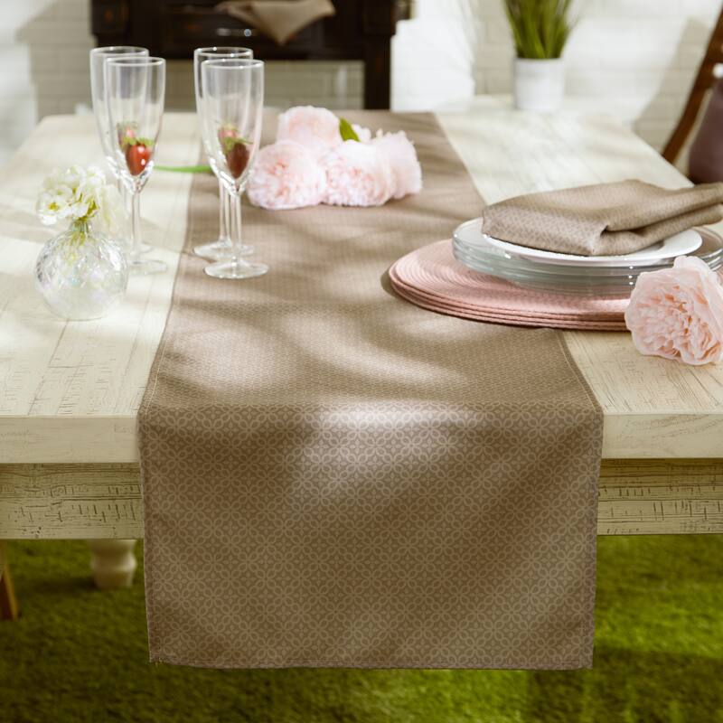 DII Stone Tonal Lattice Print Outdoor Table Runner