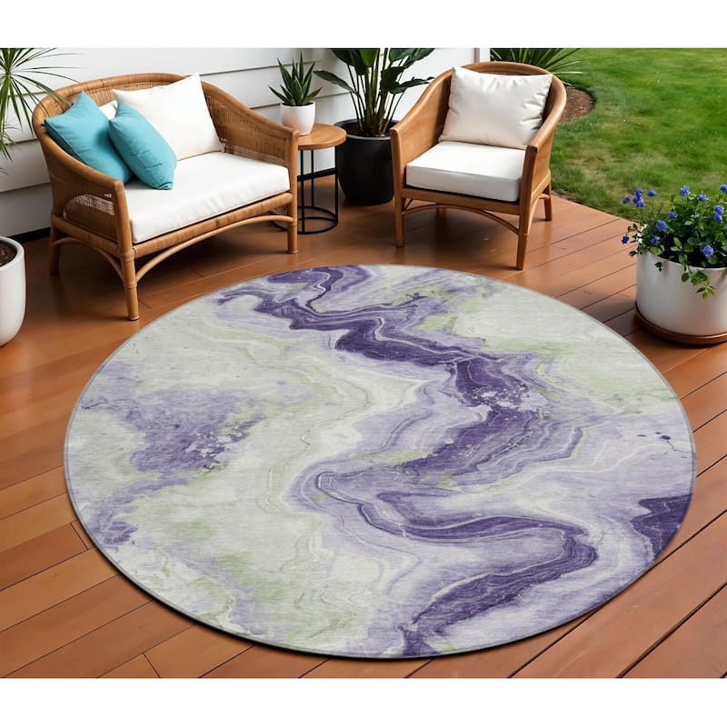 HomeRoots Abstract Transitional Rectangle Outdoor Rug - 8' Round