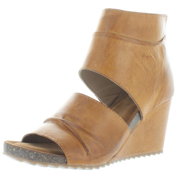 diba true next in line wedges