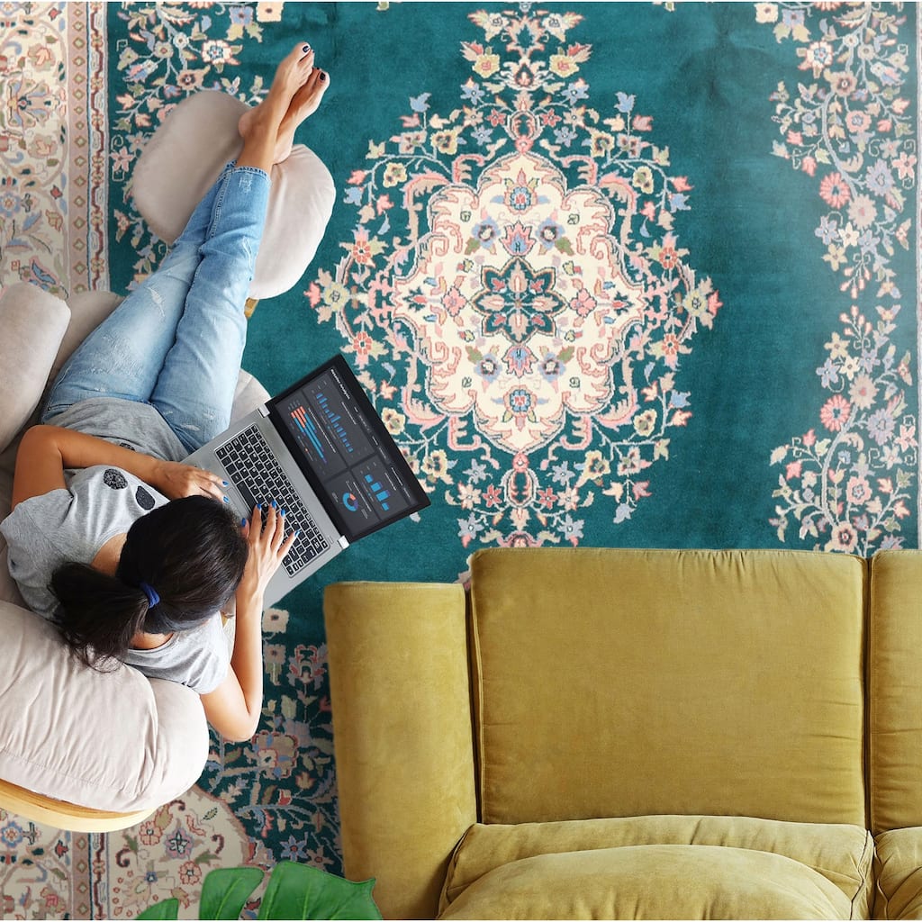 7'5''x9'6'' Hand Knotted Wool Emerald Taabriz Traditional Plush Pile Area Rug - 7' 5'' x 9' 6''