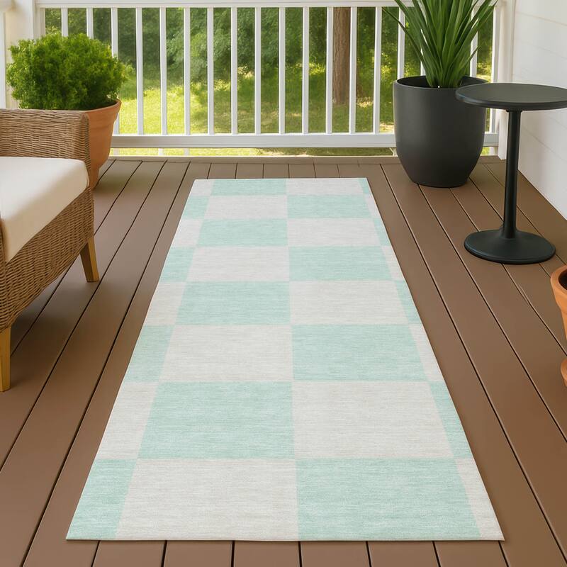 Machine Washable Indoor/ Outdoor Modern Checker Chantille Rug - Mint - 2'3" x 7'6"