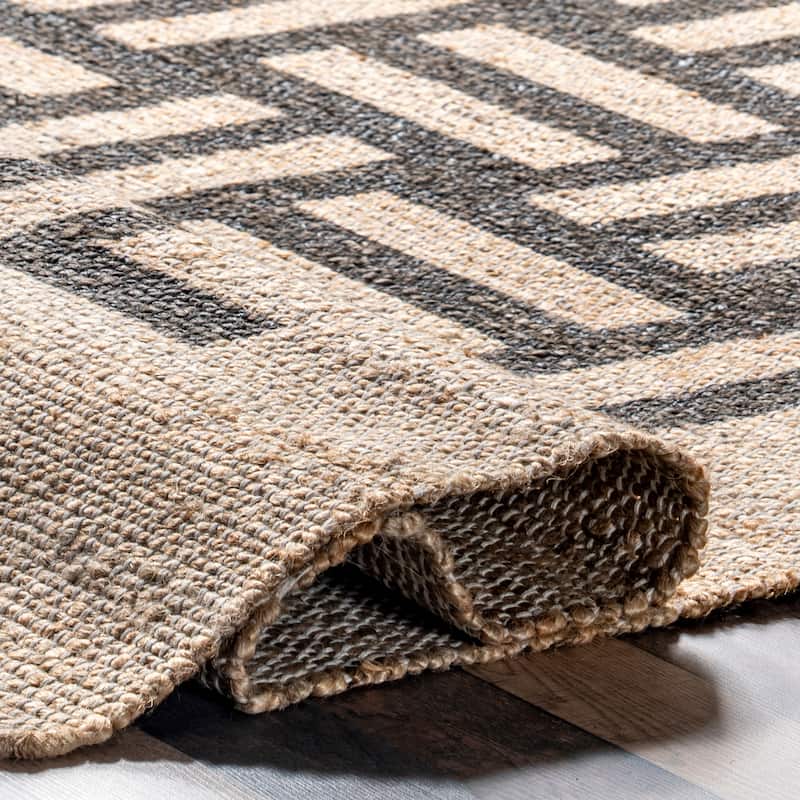 Nuloom Saskia Woven Stripes Jute Area Rug