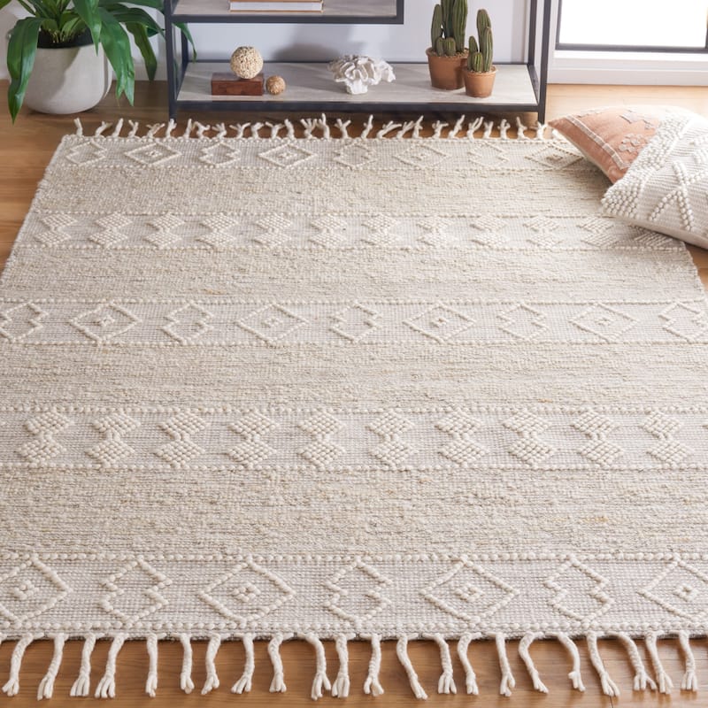 SAFAVIEH Handmade Natura Moschka Wool Rug - 8' x 10' - Ivory/Beige