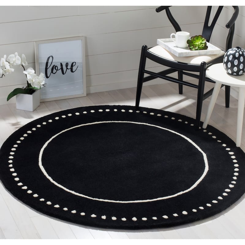 SAFAVIEH Handmade Bella Alverta Dotted Border Wool Rug - 10' Round - Black/Ivory