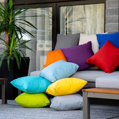 Soleil Square Indoor/ Outdoor Accent Pillow Cushion Set of 2