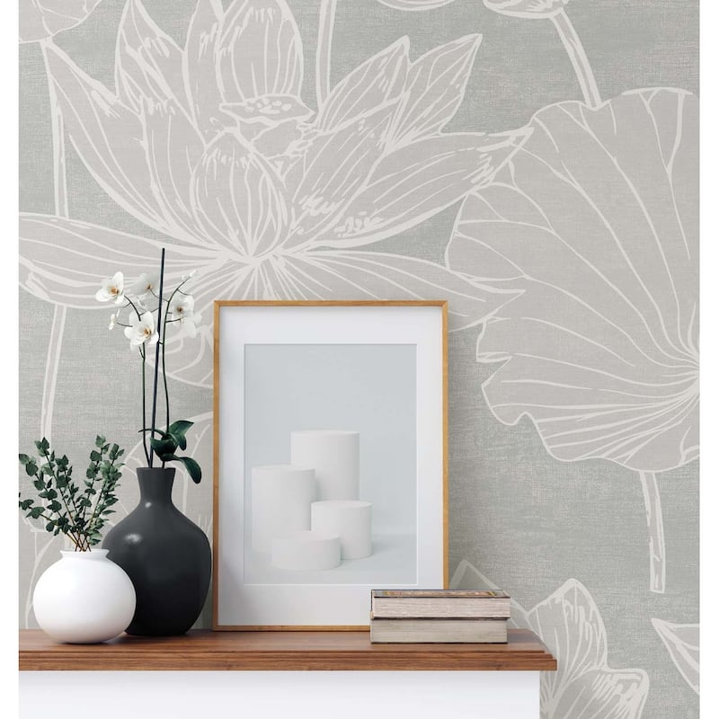 Seabrook Designs Water Lilies Nonwoven Unpasted Wallpaper