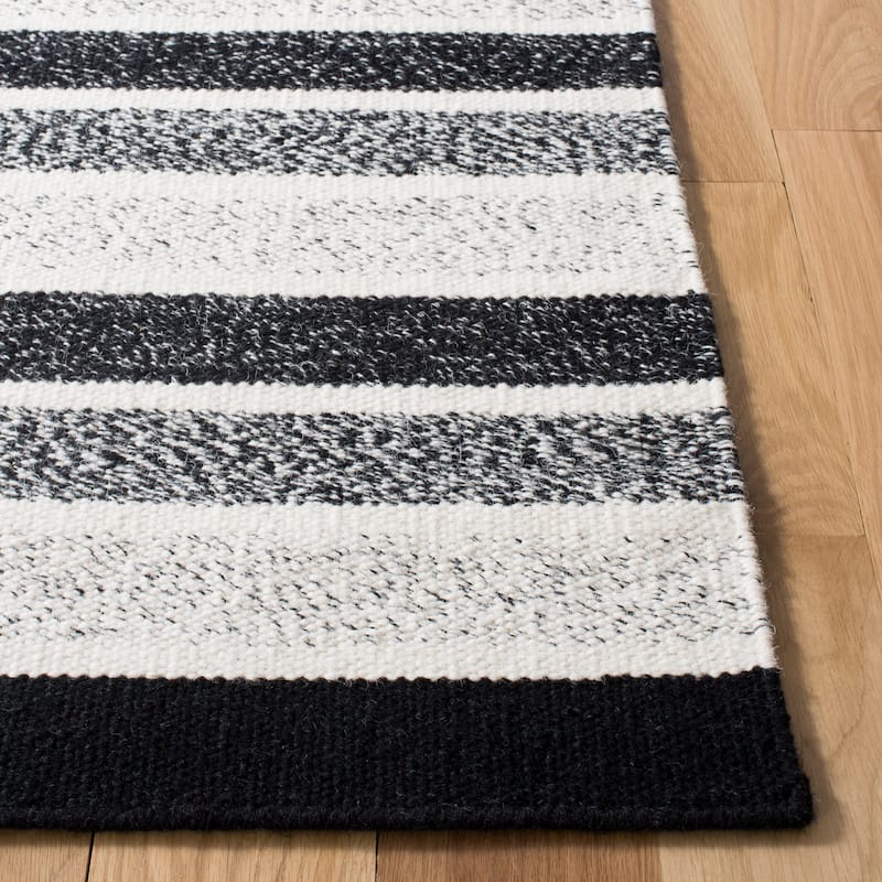 SAFAVIEH Handmade Kilim Bruneta Stripe Flatweave Wool Rug
