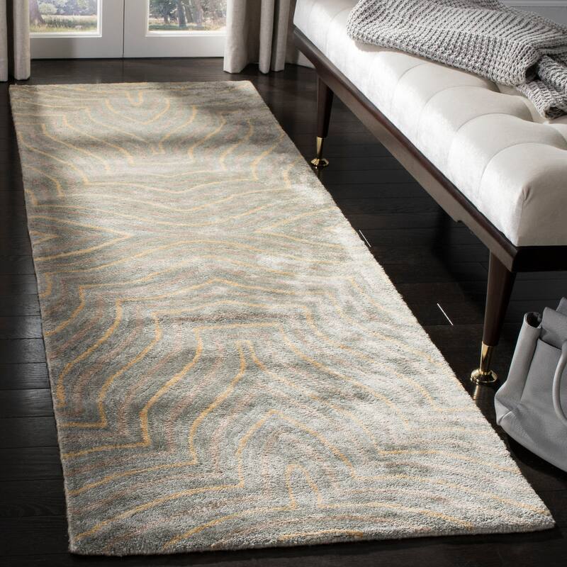 SAFAVIEH Handmade Soho Nedaa N.Z. Wool Rug