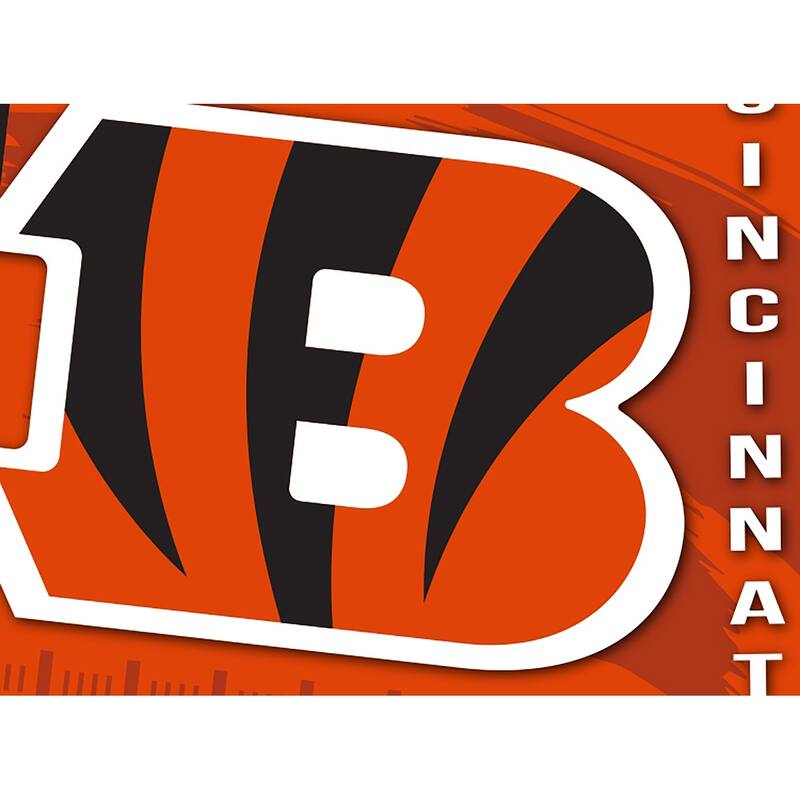 NFL Apron & Chef Hat Set, with Large Team Logo - Cincinnati Bengals - 31" x 25"
