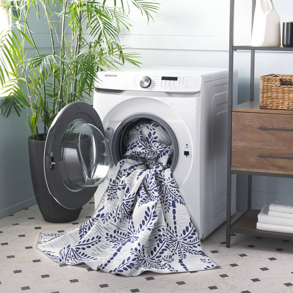 SAFAVIEH Malibu Jadyn Machine Washable Slip Resistant Rug