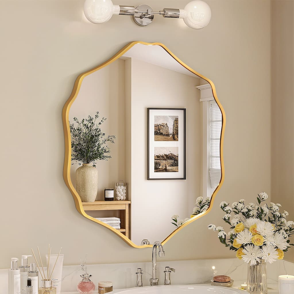 Unique Aluminum Alloy Framed Scallop Wall Mirror with Artistic Design