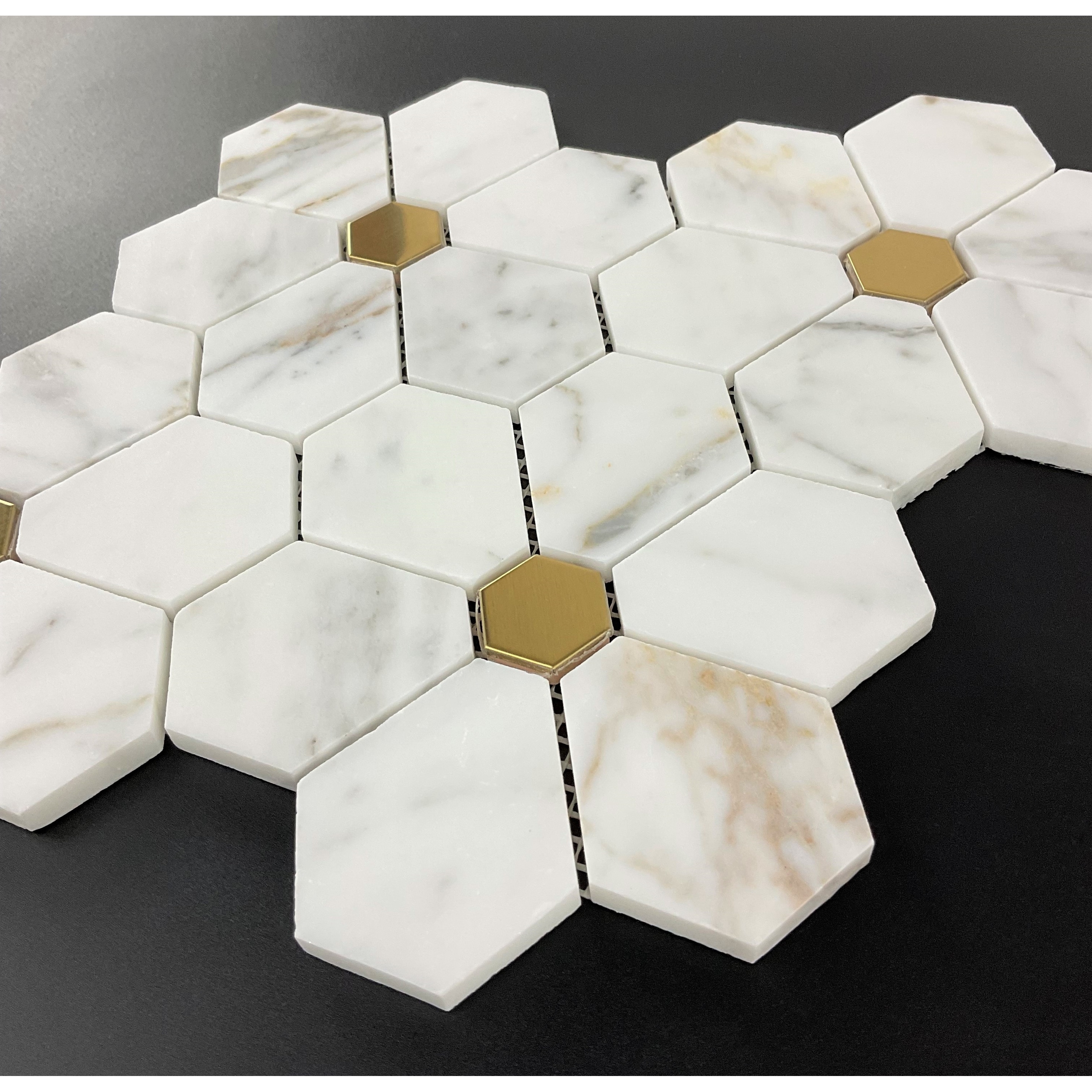 Flower Pattern Marble & Golde Metal Mosaic Tiles