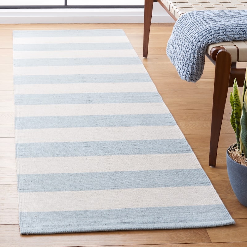 SAFAVIEH Handmade Montauk Geltrude Stripe Cotton Flatweave Rug - 2'3" x 13' Runner - Sky Blue/Ivory