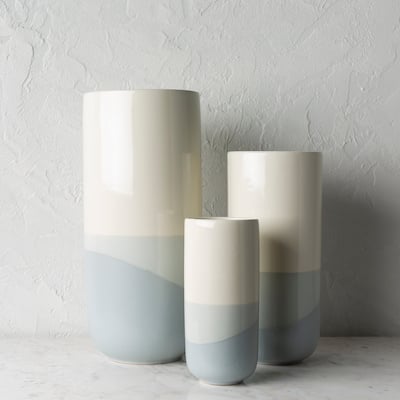 Aiye Modern Ceramic Outdoor Safe Vase Set (3 Pieces)