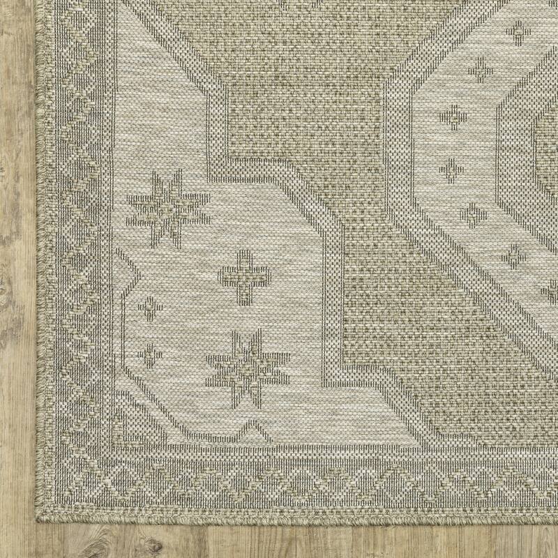 Vista Home Tangelo Boho Medallions Beige/ Black Ultimate Performance Area Rug.