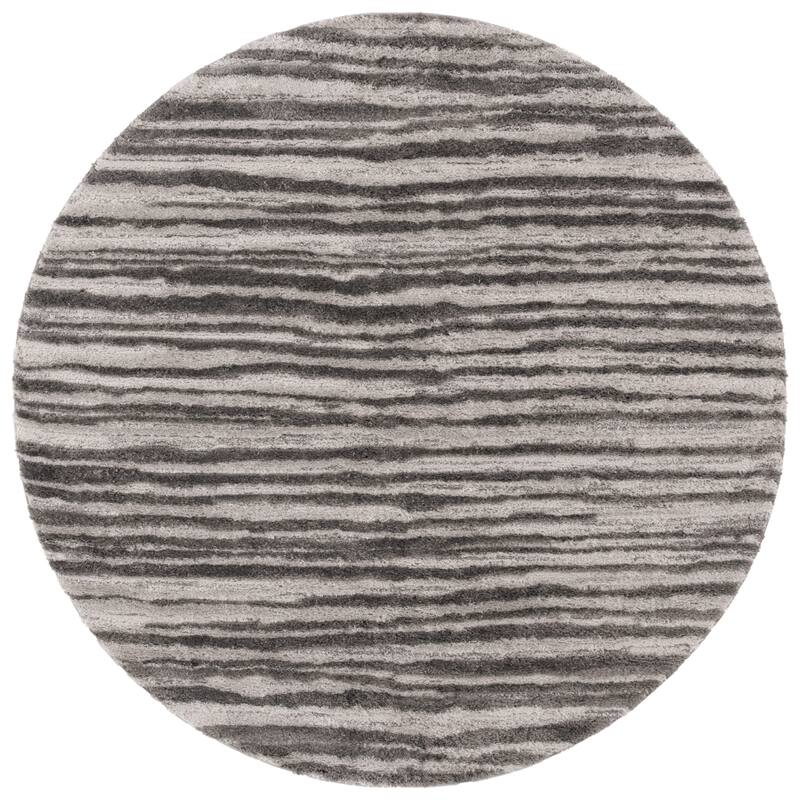 SAFAVIEH Seattle Thorun Shag Modern Striped 1-inch Thick Rug - 6'7" Round - Ivory/Grey