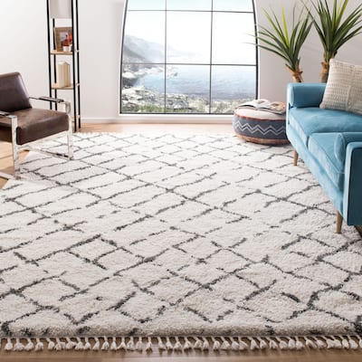 SAFAVIEH Moroccan Fringe Shag Manolica 2-inch Thick Rug
