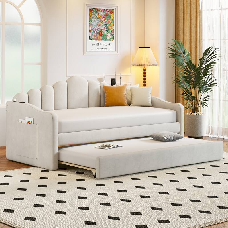 Twin size Upholstered Daybed with Trundle ,Velvet Sofabed with USB Charging Ports,No Box-spring Needed - Beige