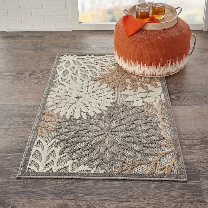 Nourison Aloha Floral Modern, Indoor/Outdoor Area Rug - 2' x 3' - Natural