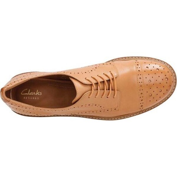 clarks glick shine