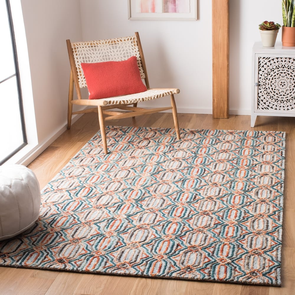 SAFAVIEH Handmade Trace Consuela Geometric Wool Rug
