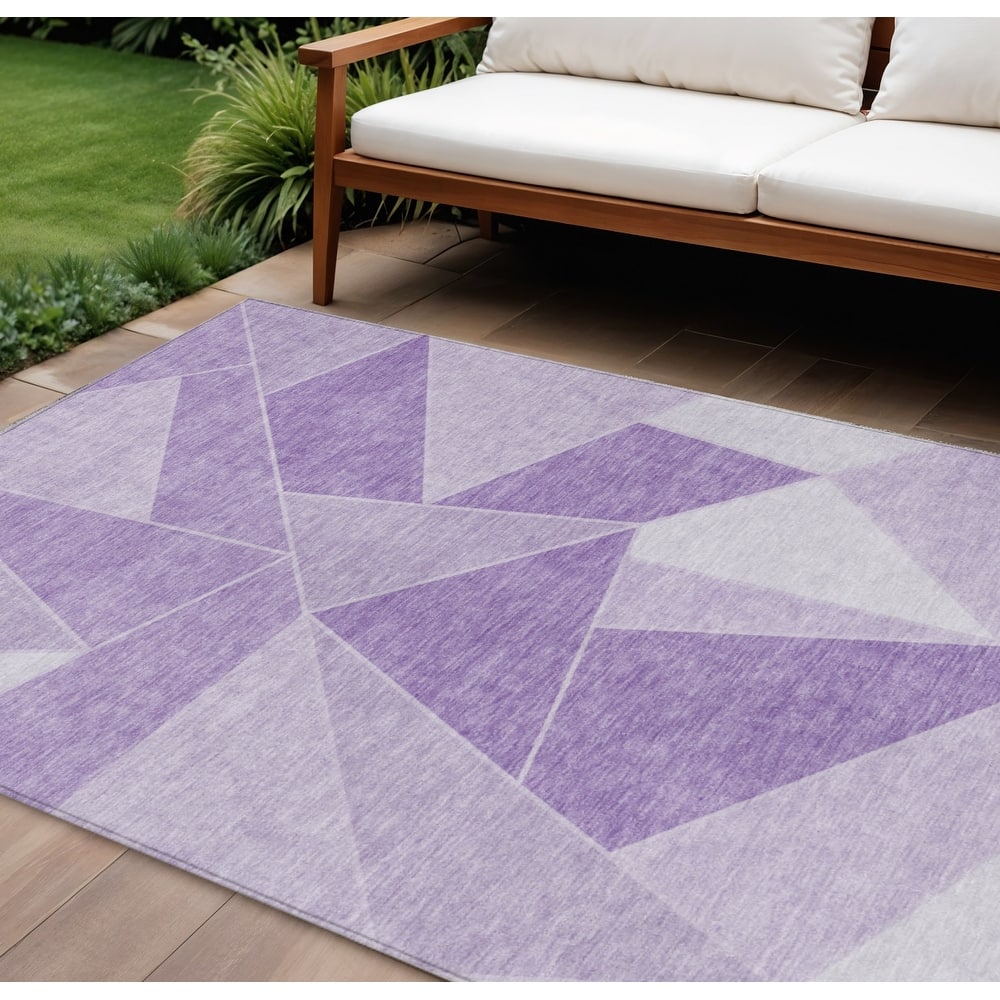 HomeRoots Geometric Transitional Rectangle Outdoor Rug