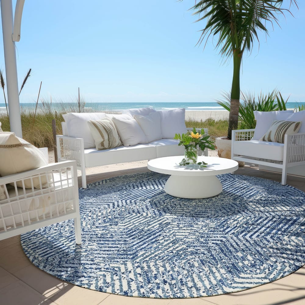 Machine Washable Indoor/ Outdoor Chantille Contemporary Maze Rug