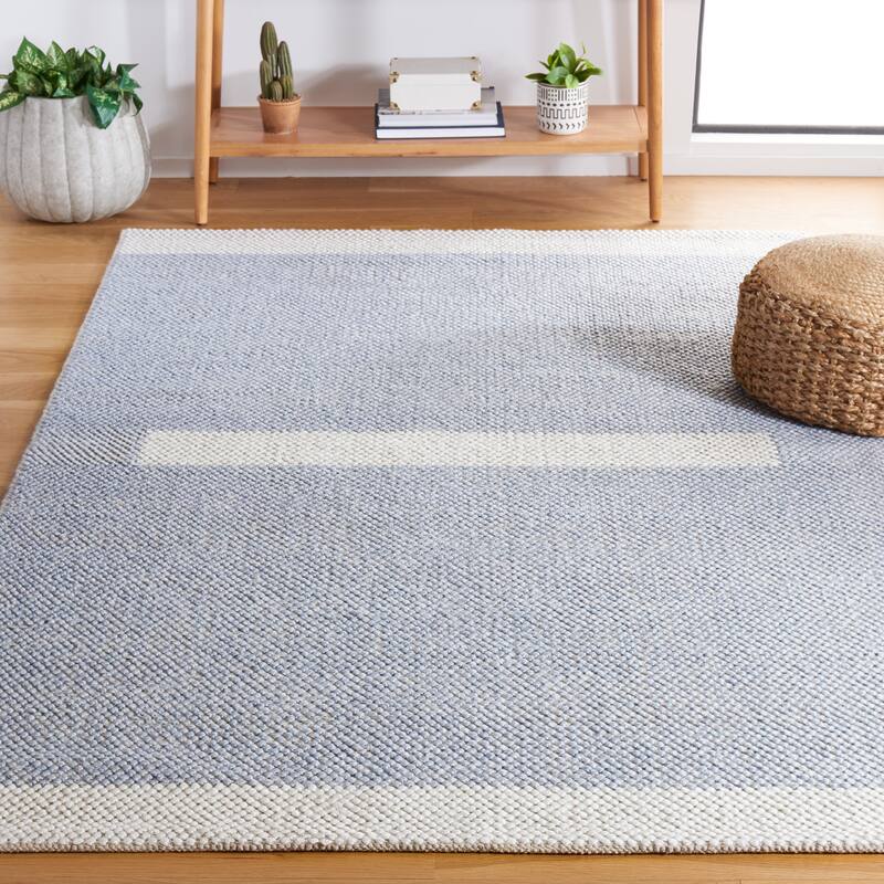 SAFAVIEH Handmade Natura Vroni Transitional Wool Rug - 6' Square - Light Blue/Ivory