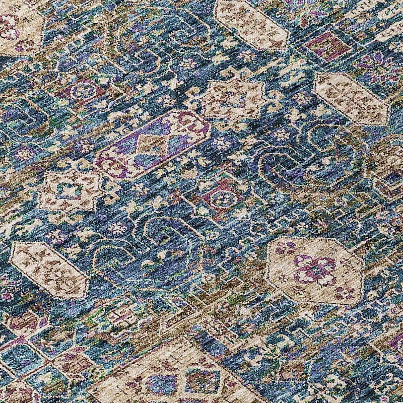 Machine Washable Indoor/ Outdoor Chantille Traditional Vintage Rug