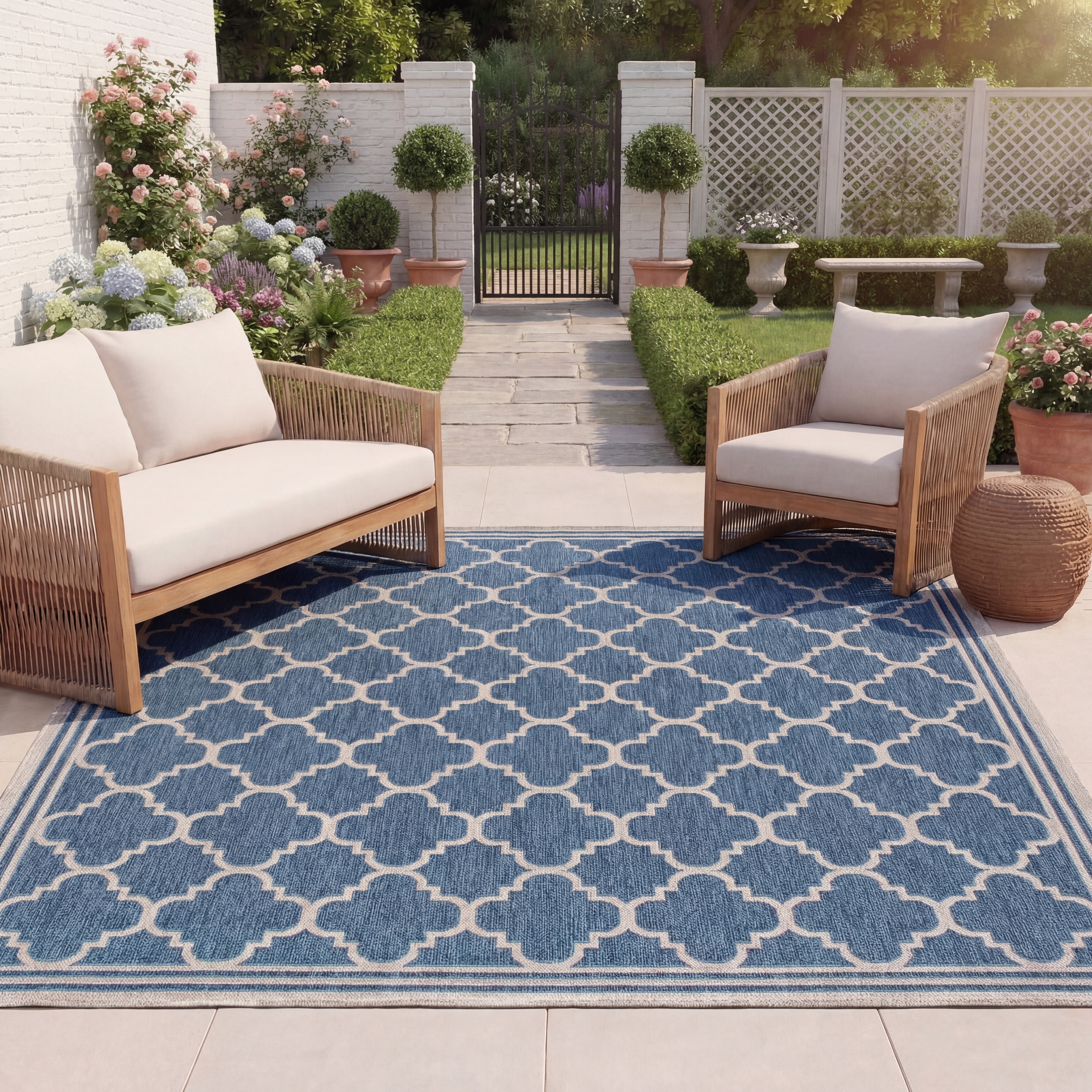 SAFAVIEH Beach House Elisaria Transitional Rug