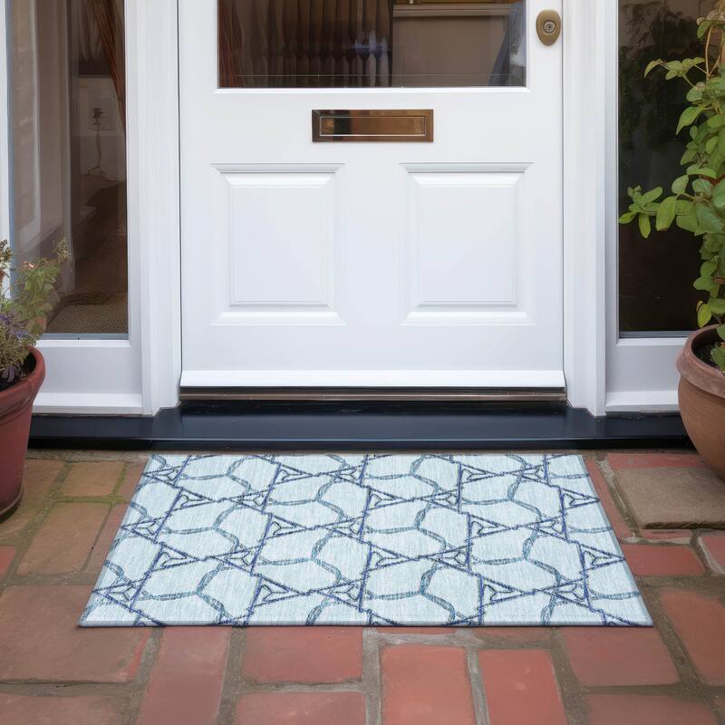 Machine Washable Indoor/ Outdoor Transitional Links Chantille Rug - Sky - 1'8" x 2'6"
