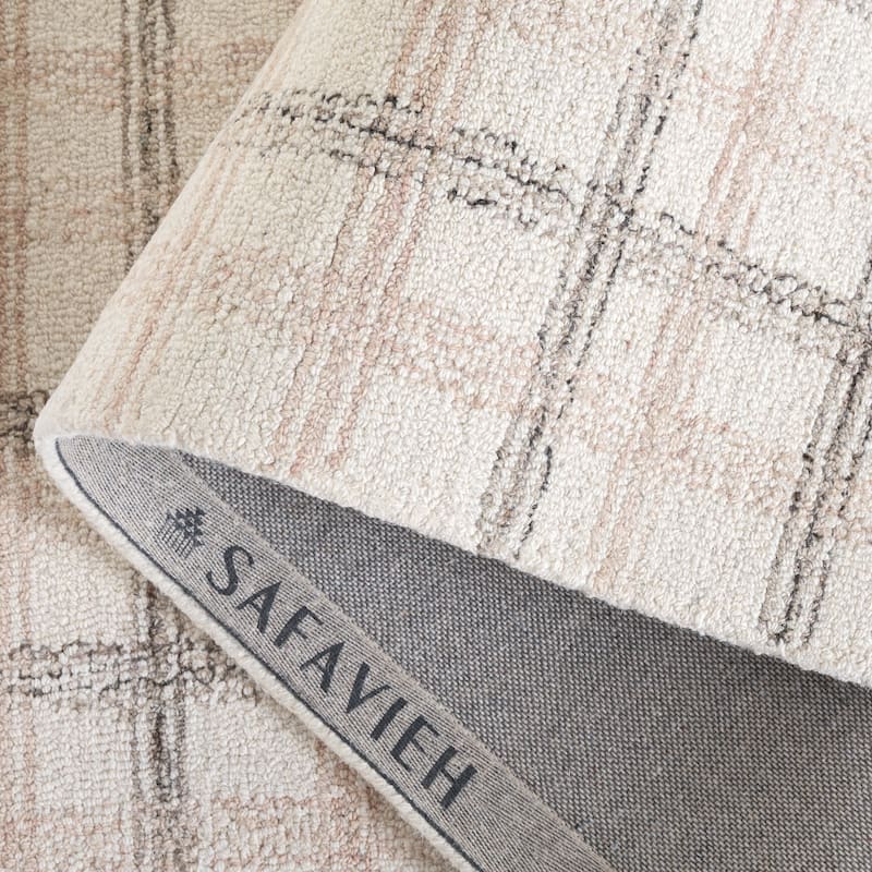 SAFAVIEH Handmade Ebony Sufiya Plaid Wool Rug