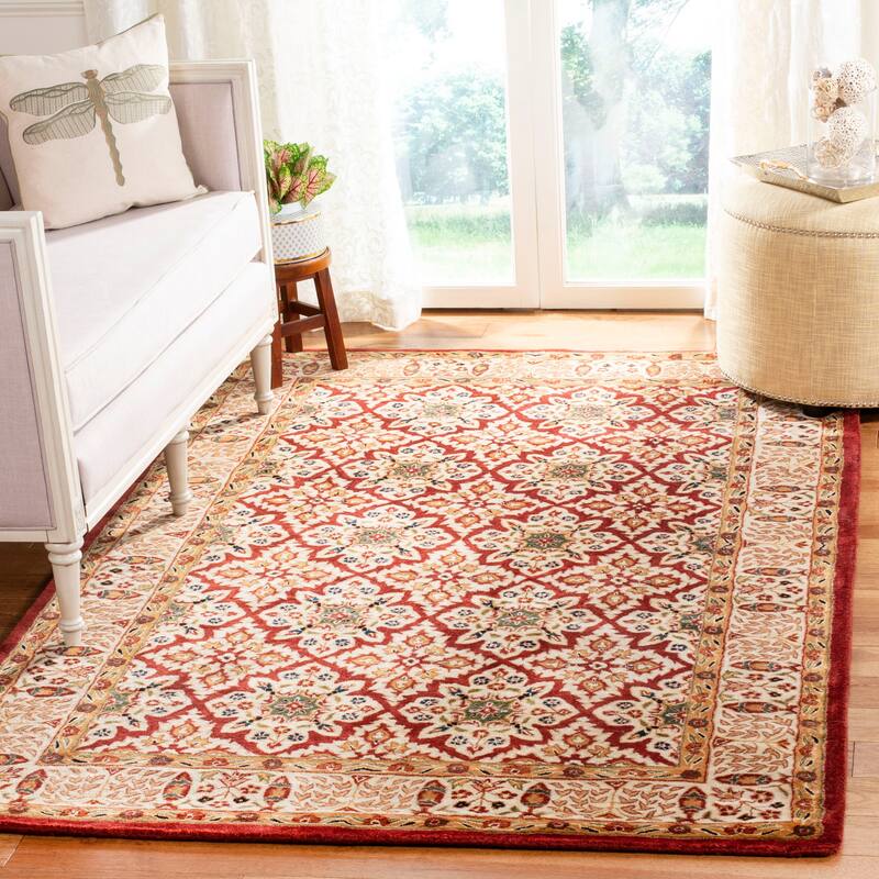 SAFAVIEH Handmade Persian Legend Esmihan Traditional Oriental Wool Rug - 7'6" x 9'6" - Beige/Beige