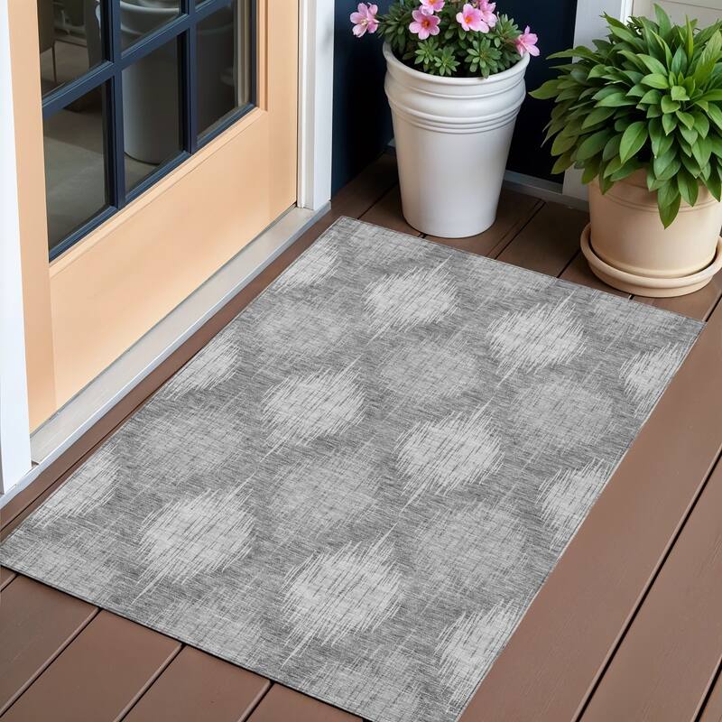 HomeRoots Ikat Transitional Rectangle Outdoor Rug - 3' x 5'