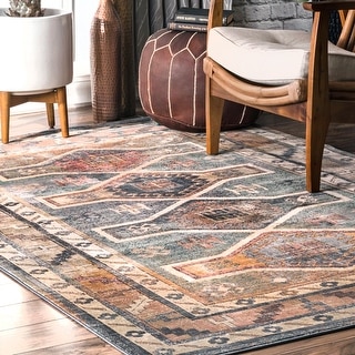 Nuloom Traditional Monica Tribal Area Rug