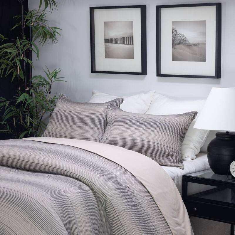 Hugh Linen Duvet Cover, Set