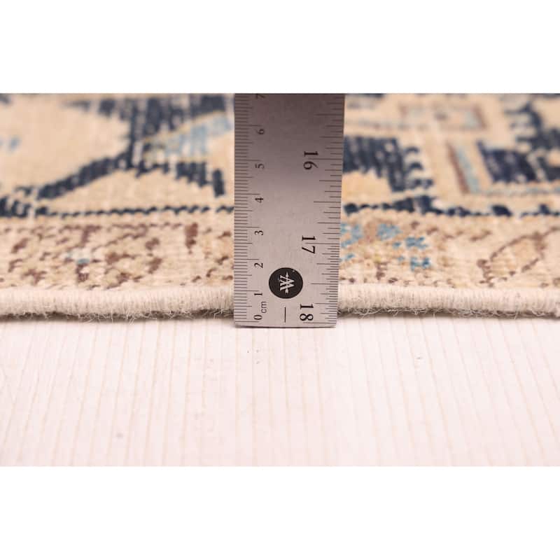 ECARPETGALLERY Hand-knotted Antalya Vintage Tan Wool Rug - 4'6 x 10'0