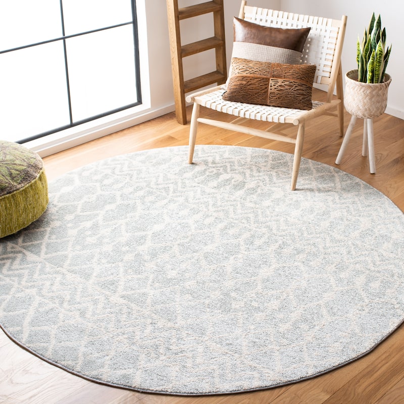 SAFAVIEH Tulum Metta Moroccan Boho Tribal Rug - 5' Round - Light Grey/Ivory