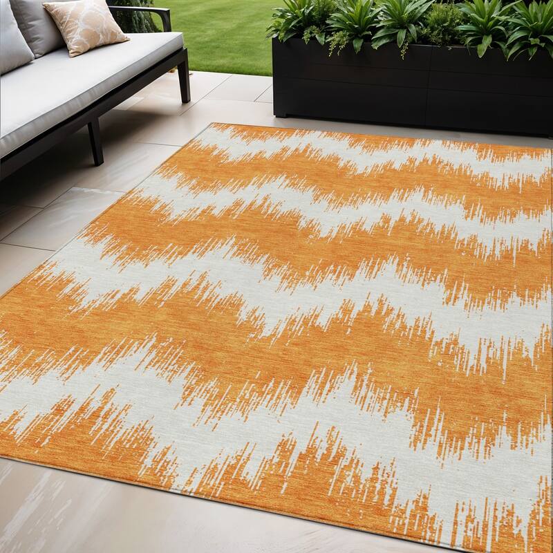 HomeRoots Chevron Transitional Rectangle Outdoor Rug - 5' X 8'