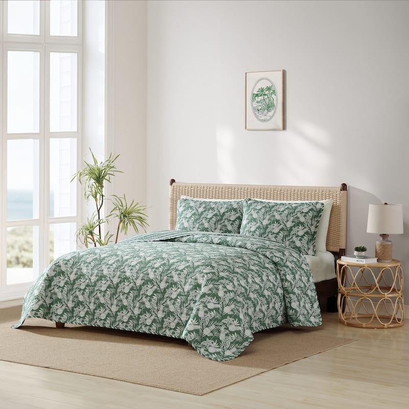 Tommy Bahama Pineapple Venture Cotton Reversible Green Quilt Set