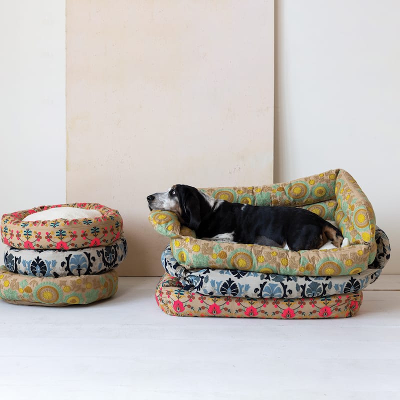 Cotton and Sherpa Pet Bed with Floral Design