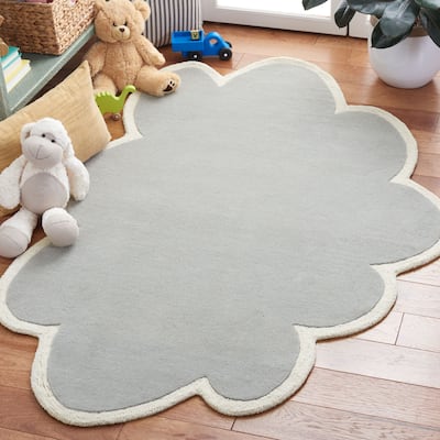 SAFAVIEH Handmade Kids Geometric Wool Rug